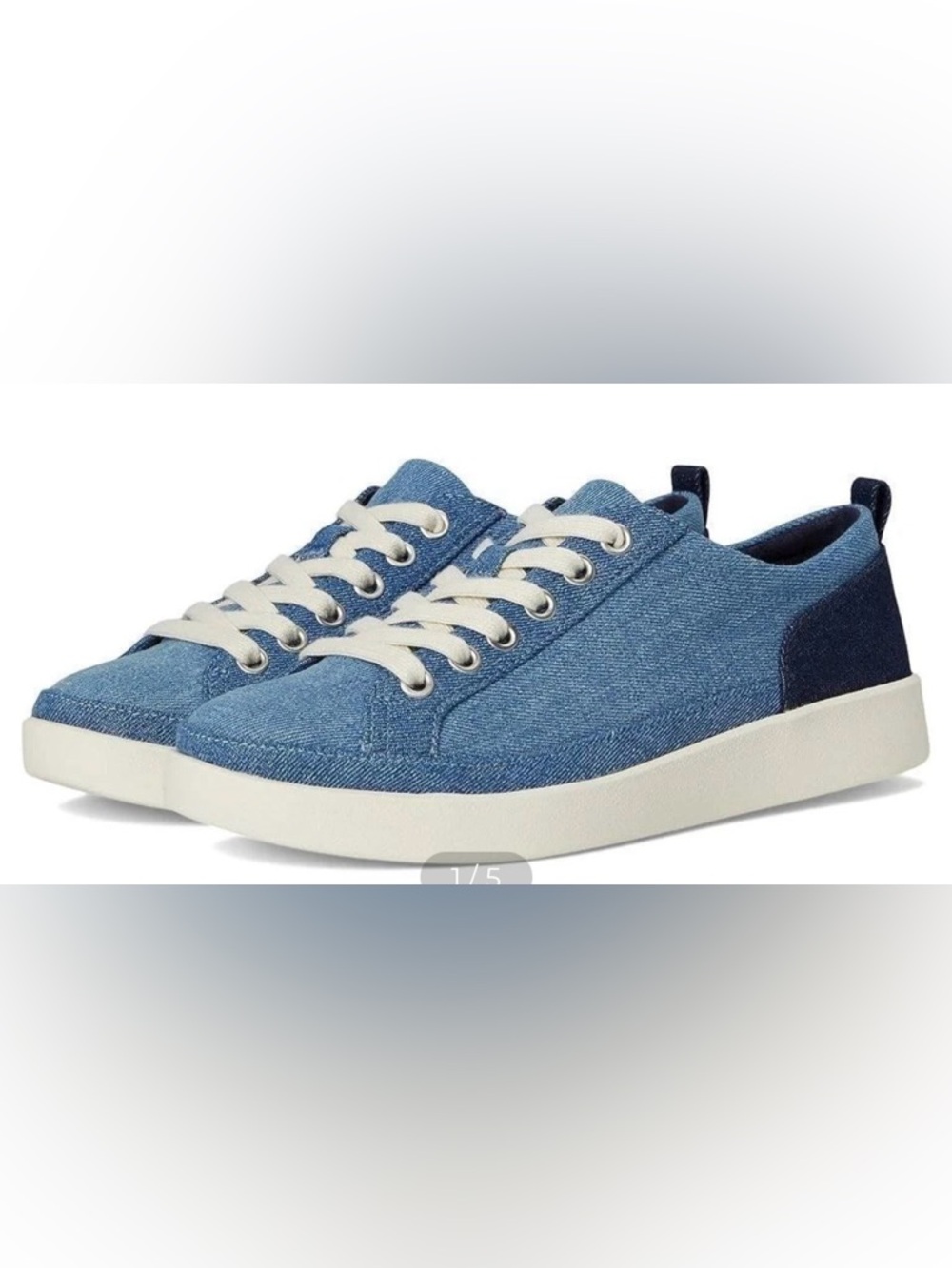 Vionic Light Blue Canvas Low-Top Sneakers with Cream Laces 
Winnie Style